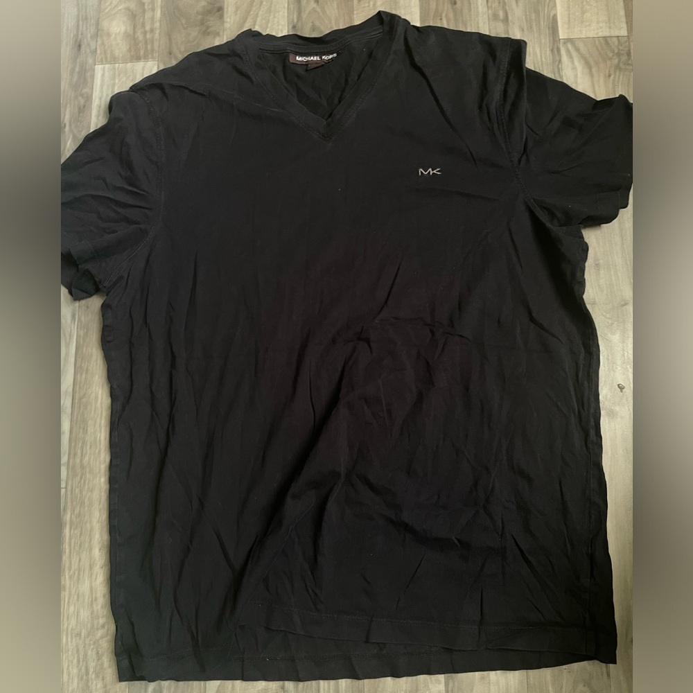 Michael Kors Mens Black V-Neck Shirt